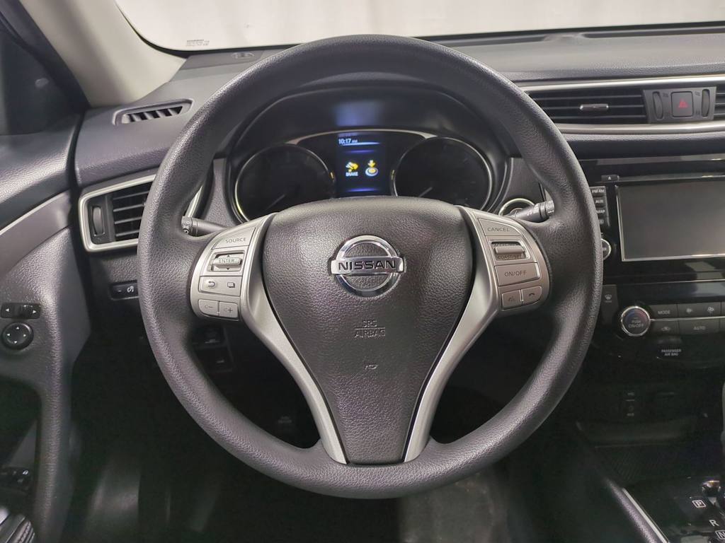 Thumbnail: 2016 Nissan Rogue - 14