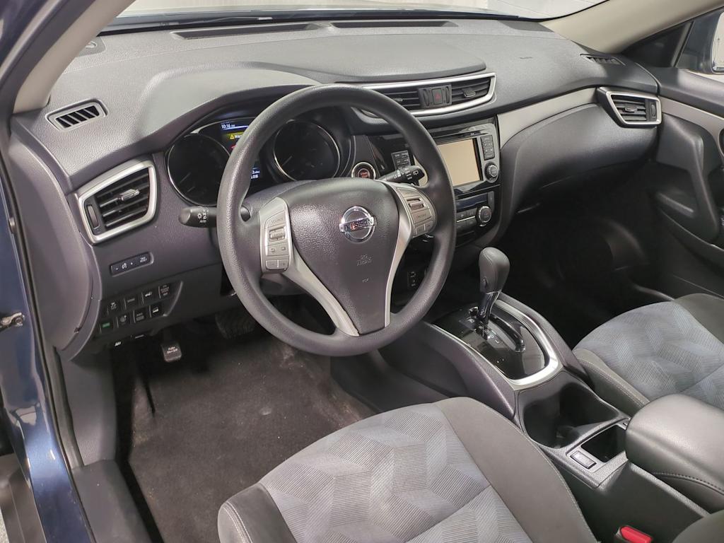 Thumbnail: 2016 Nissan Rogue - 2