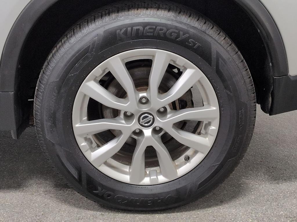 Thumbnail: 2019 Nissan Rogue - 8