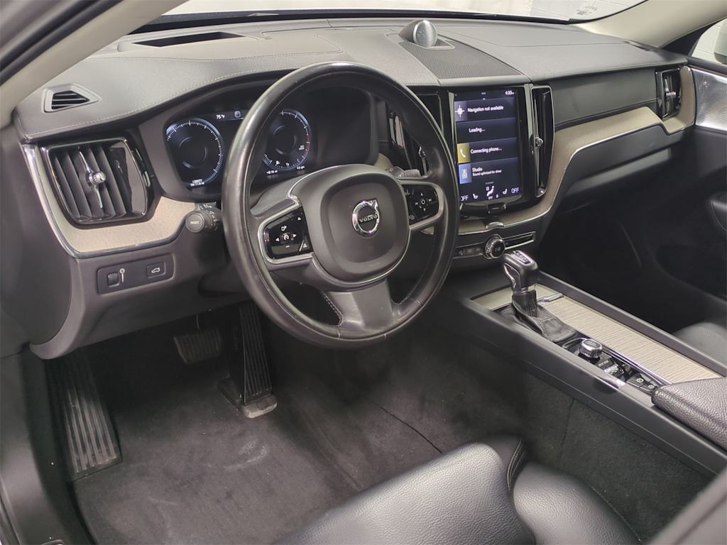 Thumbnail: 2018 Volvo XC60 - 2