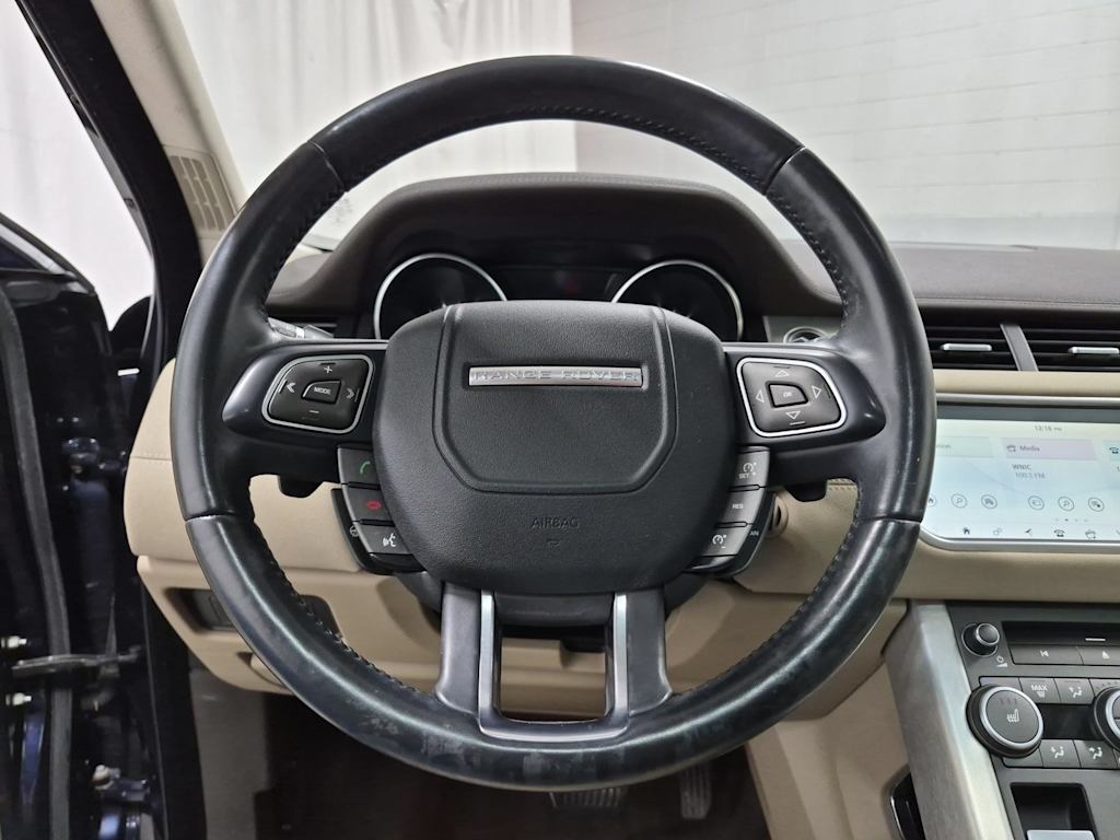 Thumbnail: 2017 Land Rover Range Rover Evoque - 14