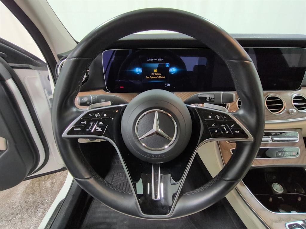 Thumbnail: 2021 Mercedes-Benz E-Class - 14