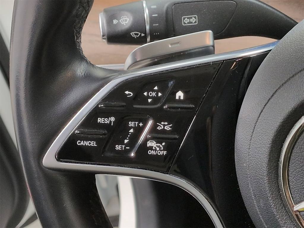 Thumbnail: 2021 Mercedes-Benz E-Class - 32