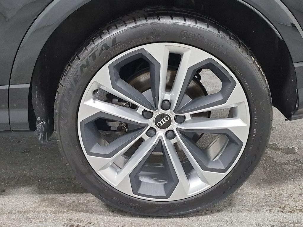 Thumbnail: 2021 Audi Q3 - 8