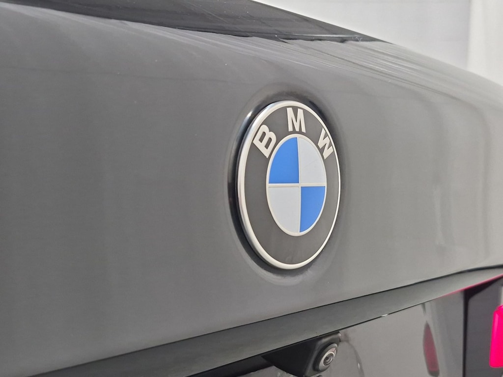 Thumbnail: 2022 BMW 5 Series - 7