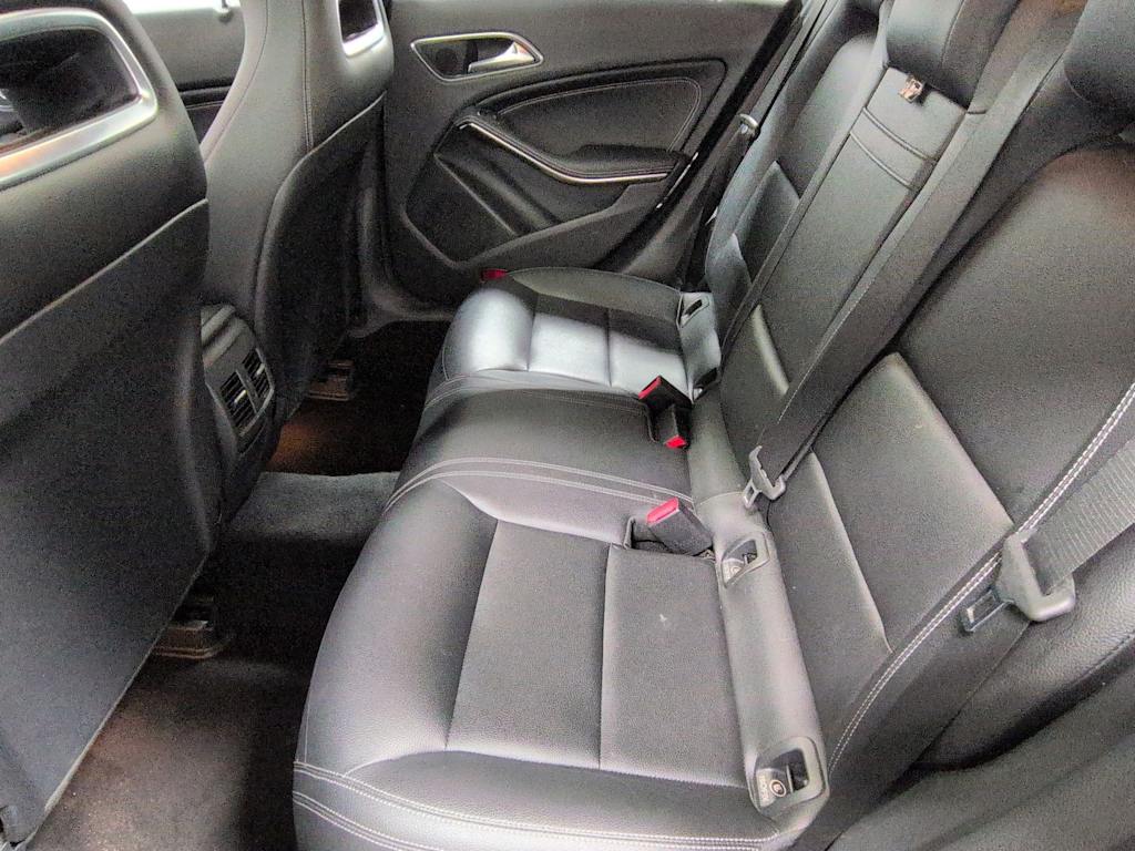 Thumbnail: 2018 Mercedes-Benz CLA - 27