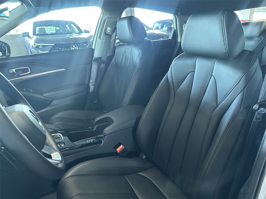 Thumbnail: 2025 Acura Integra - 12