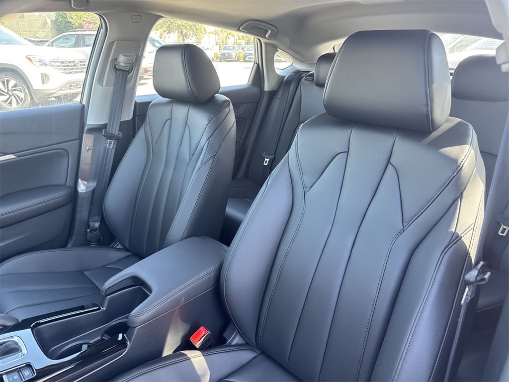 Thumbnail: 2025 Acura Integra - 11