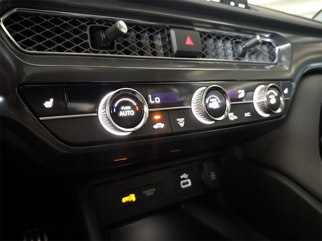 Thumbnail: 2025 Acura Integra - 27