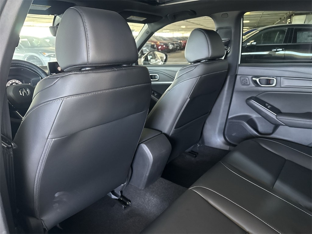 Thumbnail: 2025 Acura Integra - 28