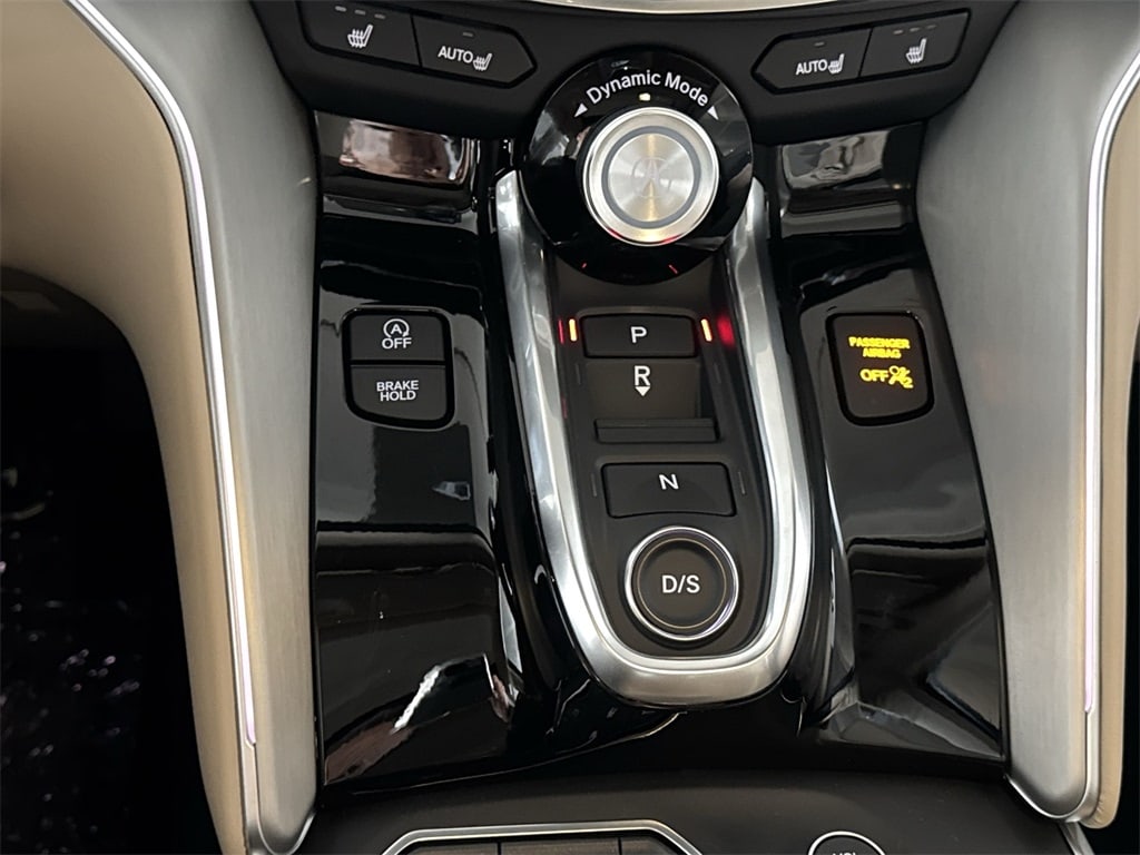 Thumbnail: 2025 Acura TLX - 16