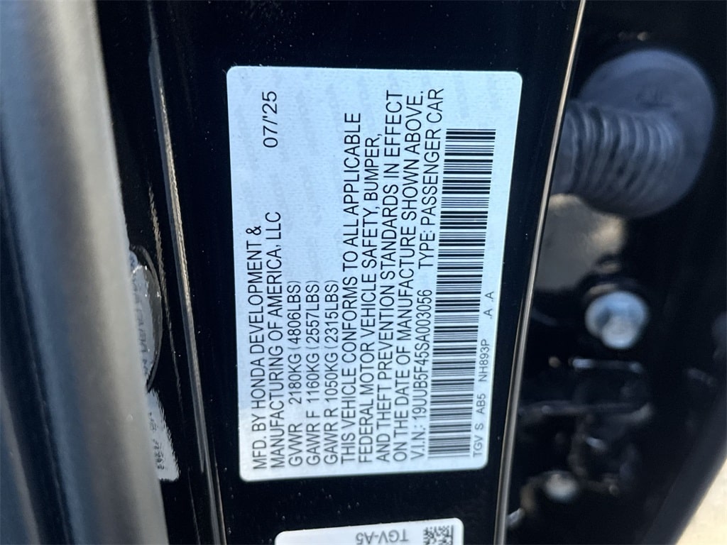 Thumbnail: 2025 Acura TLX - 18