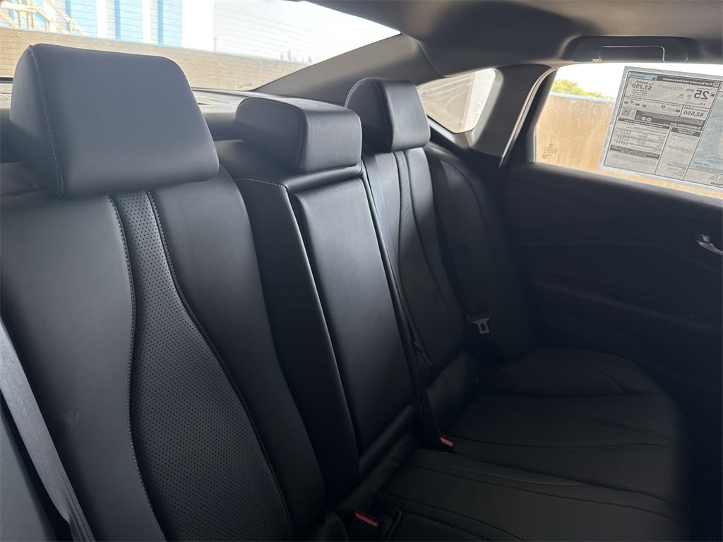 2025 Acura TLX Technology 34