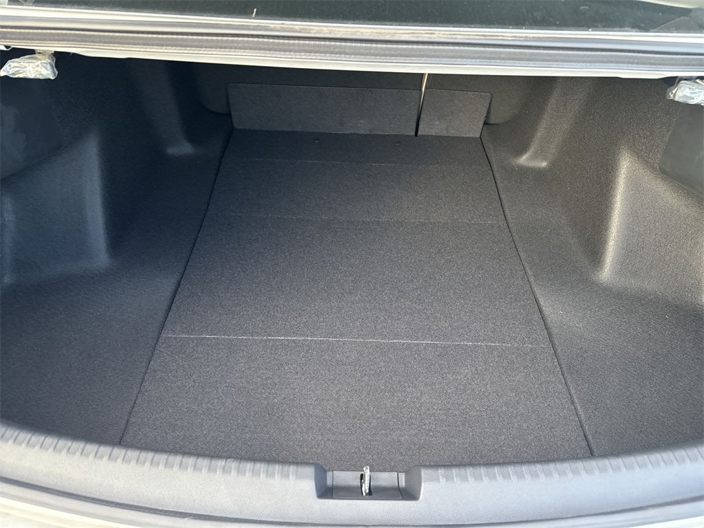 Thumbnail: 2025 Acura TLX - 18