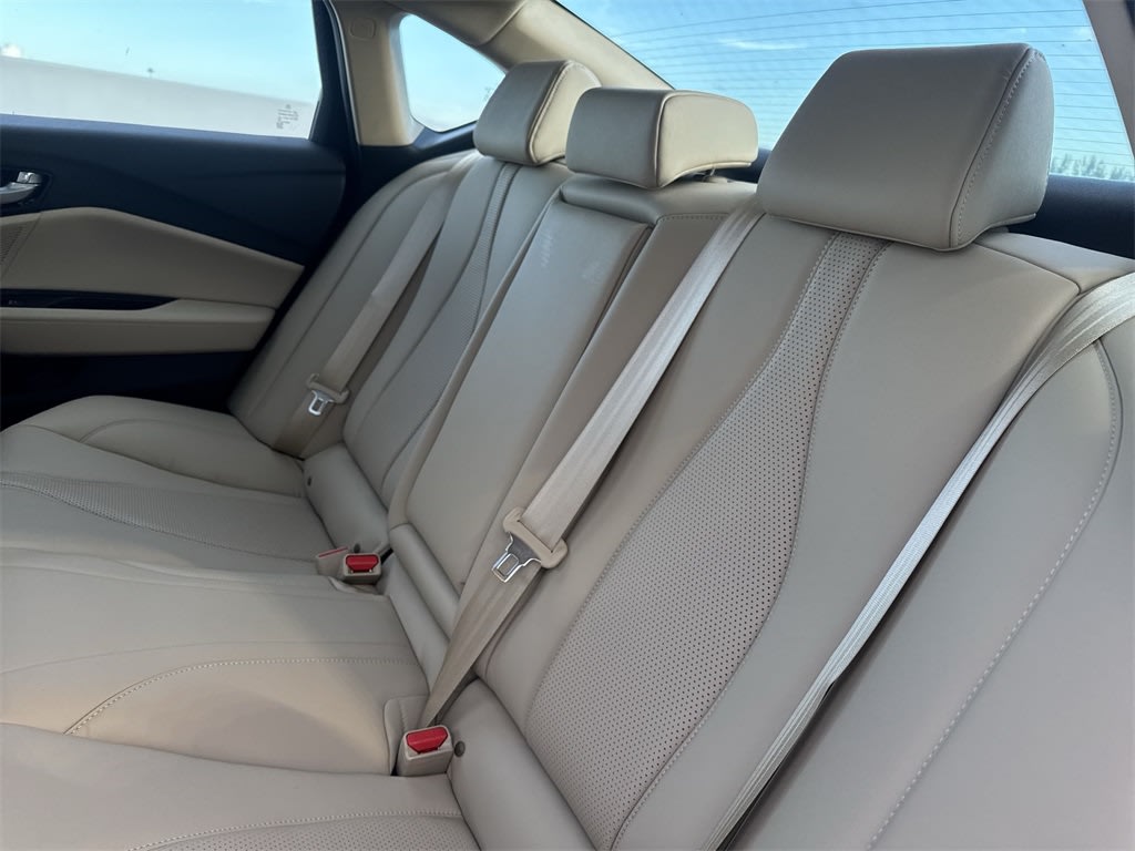 Thumbnail: 2025 Acura TLX - 13