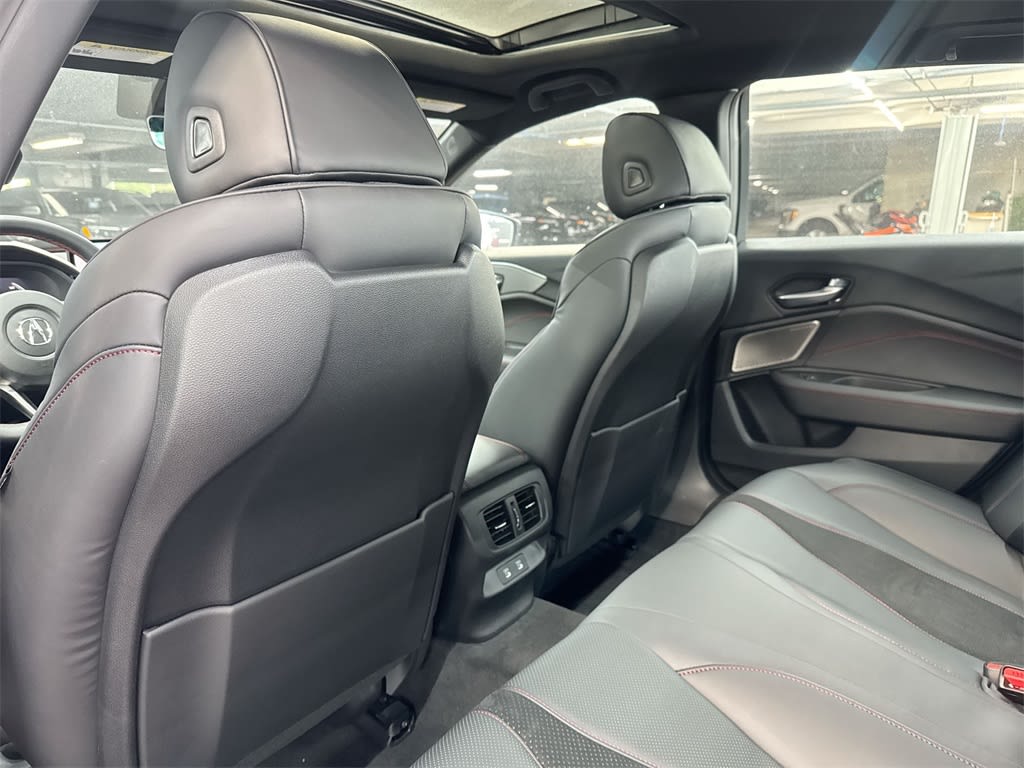 Thumbnail: 2025 Acura TLX - 28