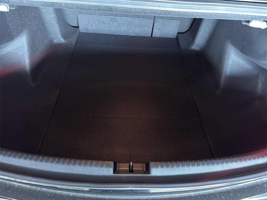 Thumbnail: 2025 Acura TLX - 17