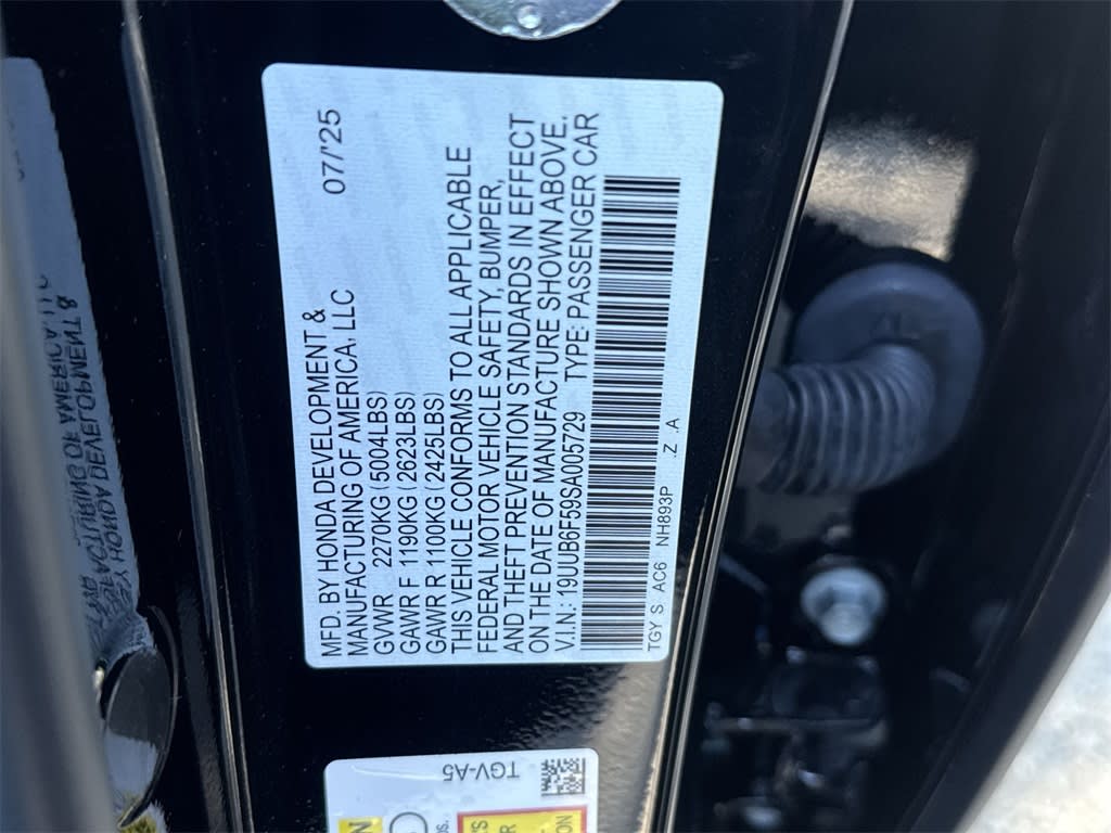 Thumbnail: 2025 Acura TLX - 18