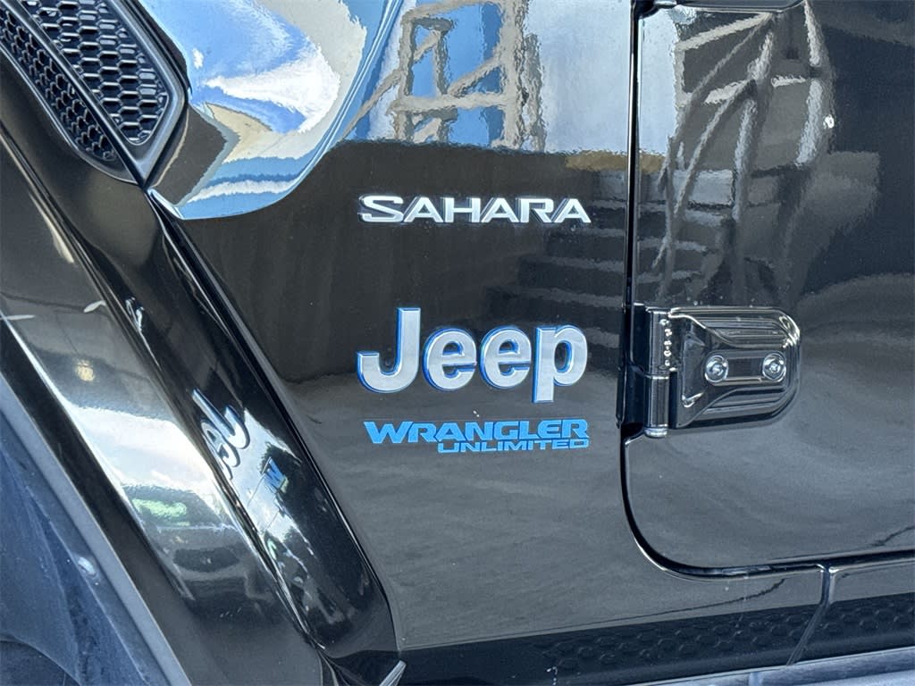 Thumbnail: 2021 Jeep Wrangler - 6