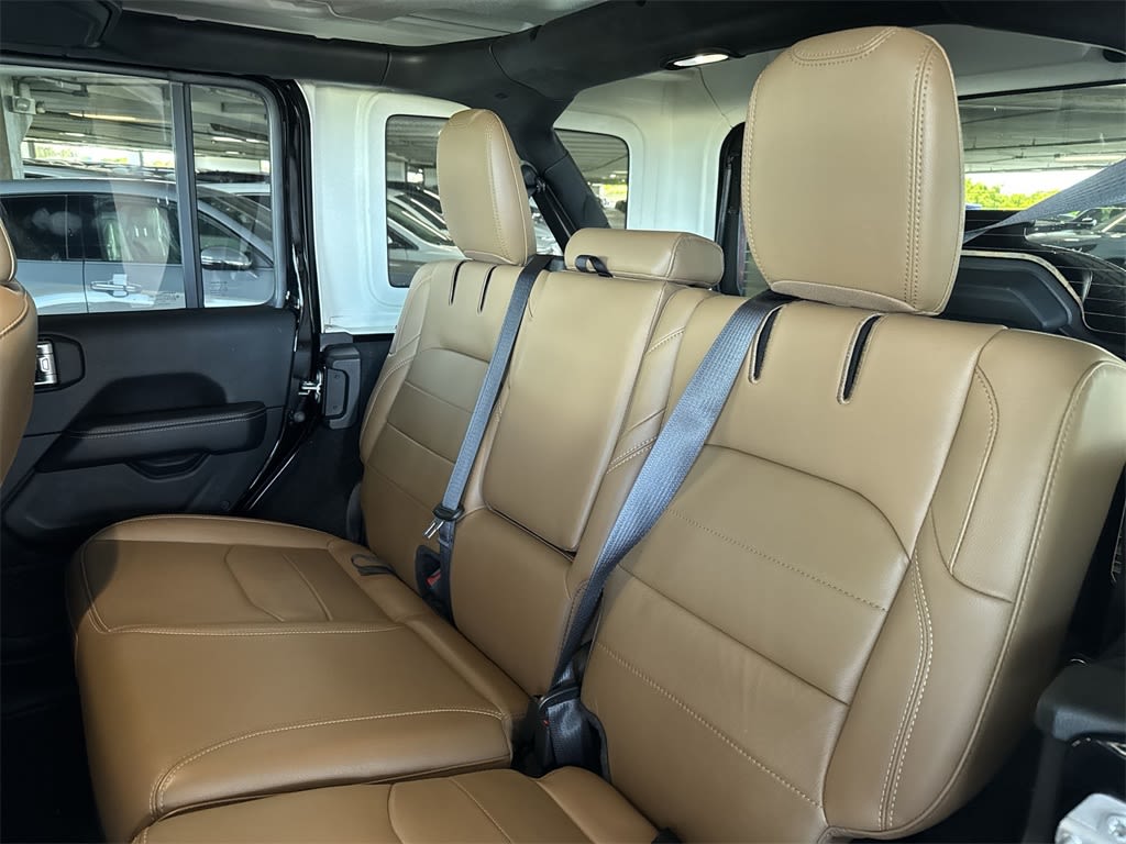 Thumbnail: 2021 Jeep Wrangler - 12