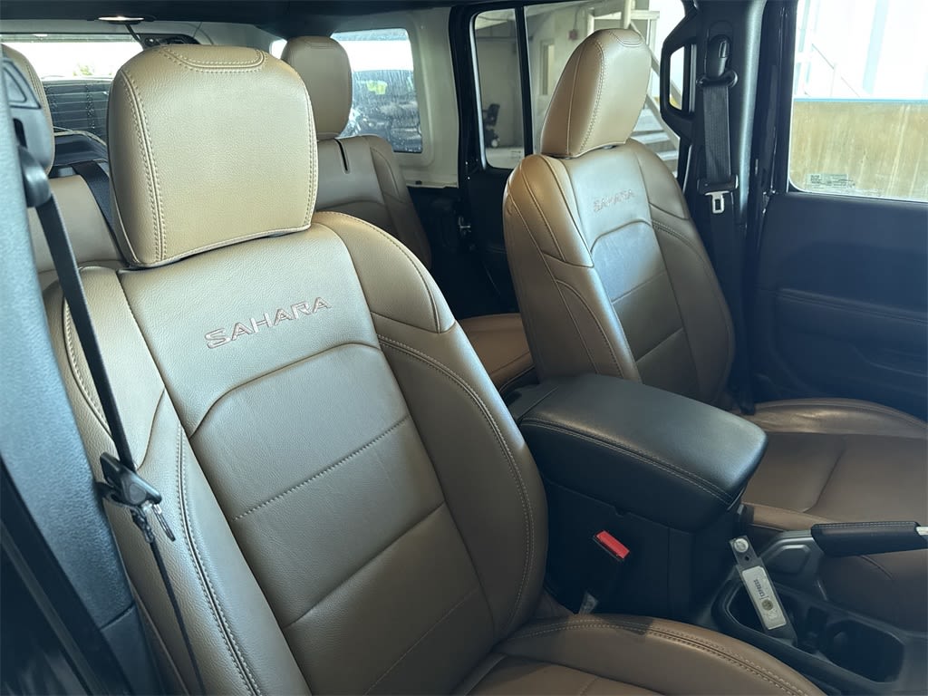 Thumbnail: 2021 Jeep Wrangler - 11