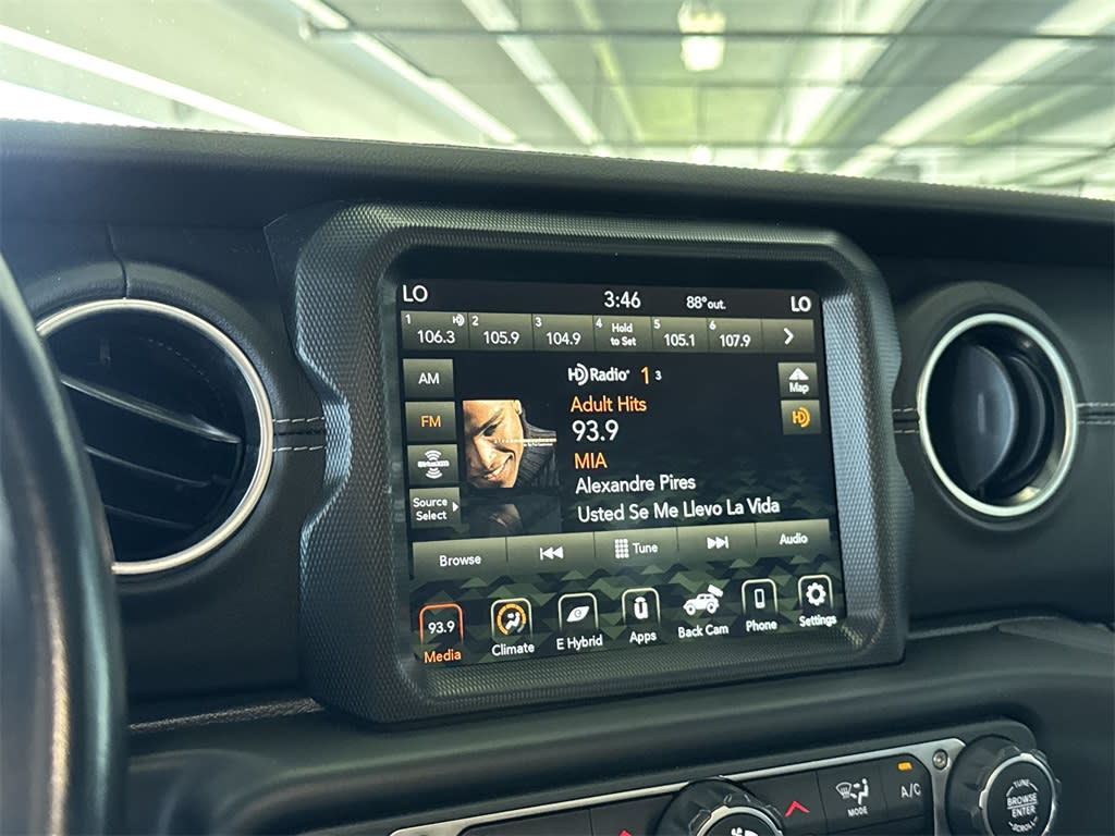 Thumbnail: 2021 Jeep Wrangler - 14