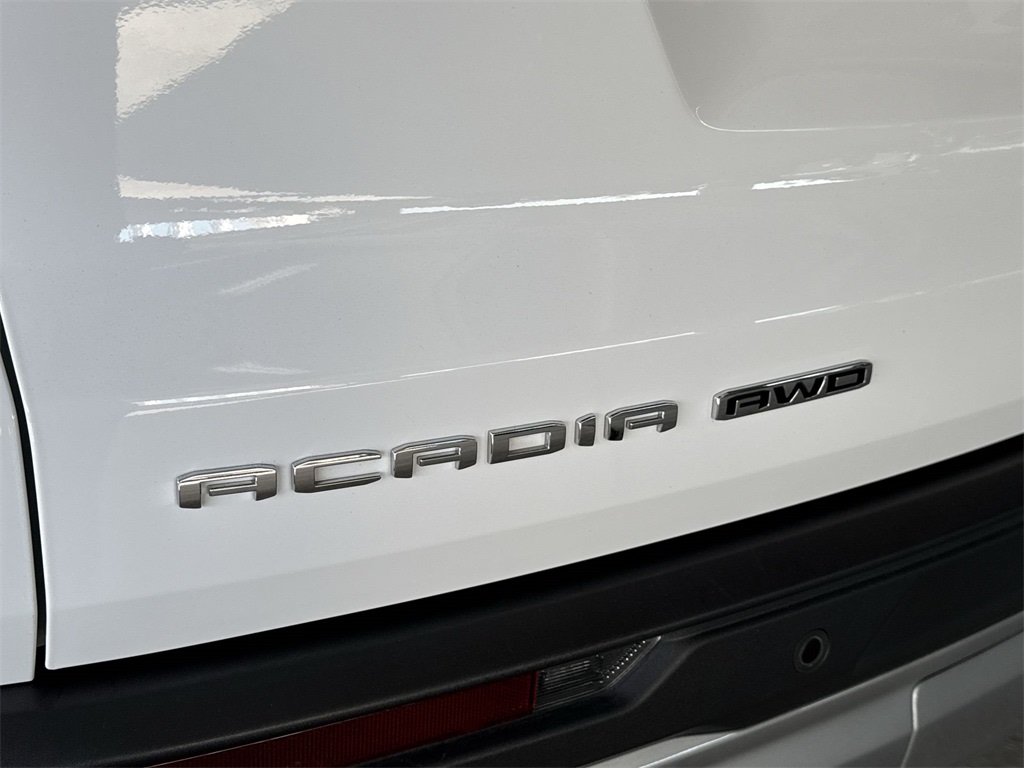 Thumbnail: 2024 GMC Acadia - 7
