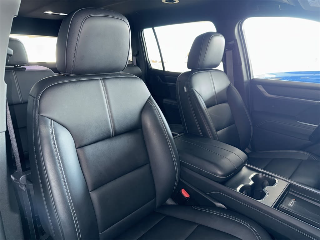 Thumbnail: 2024 GMC Acadia - 12