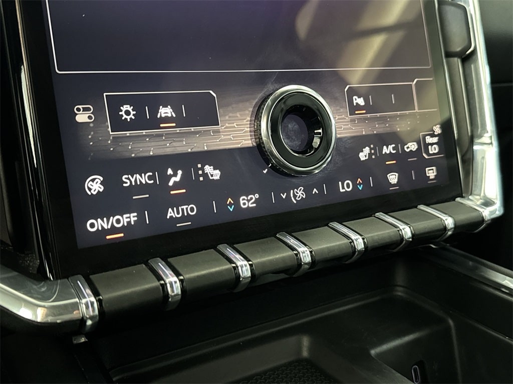 Thumbnail: 2024 GMC Acadia - 26