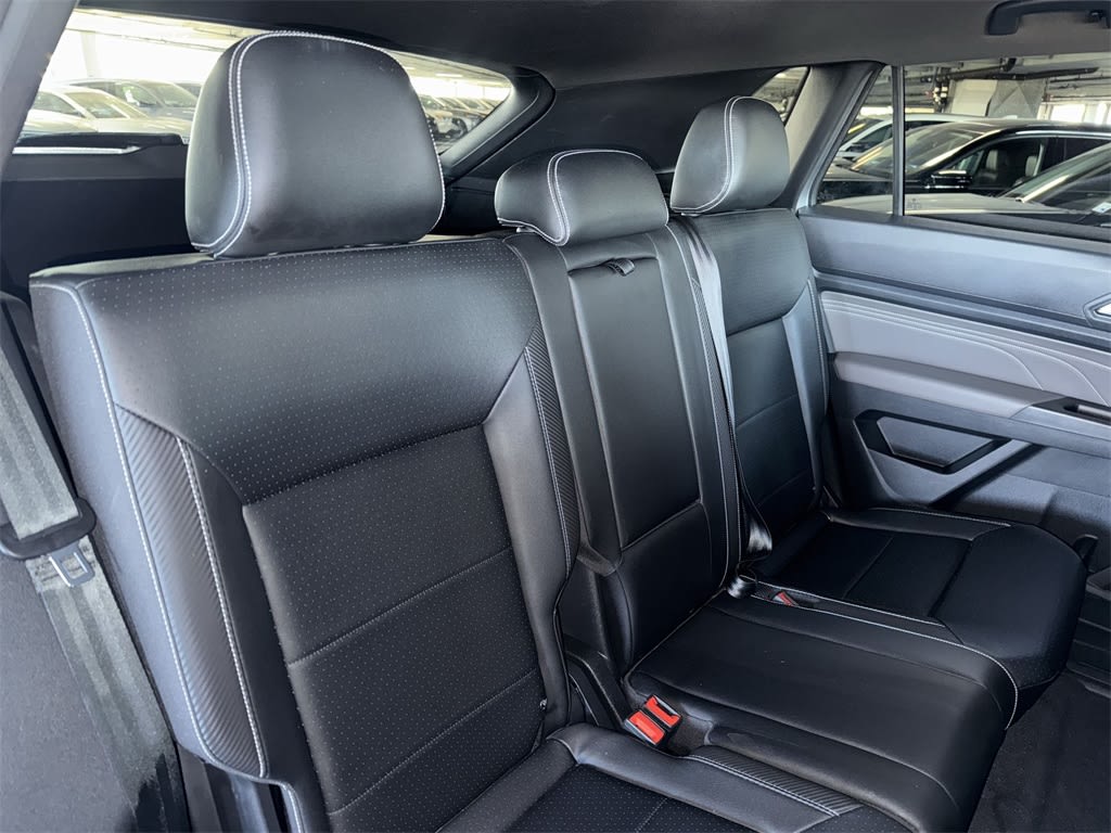 Thumbnail: 2022 Volkswagen Atlas - 29