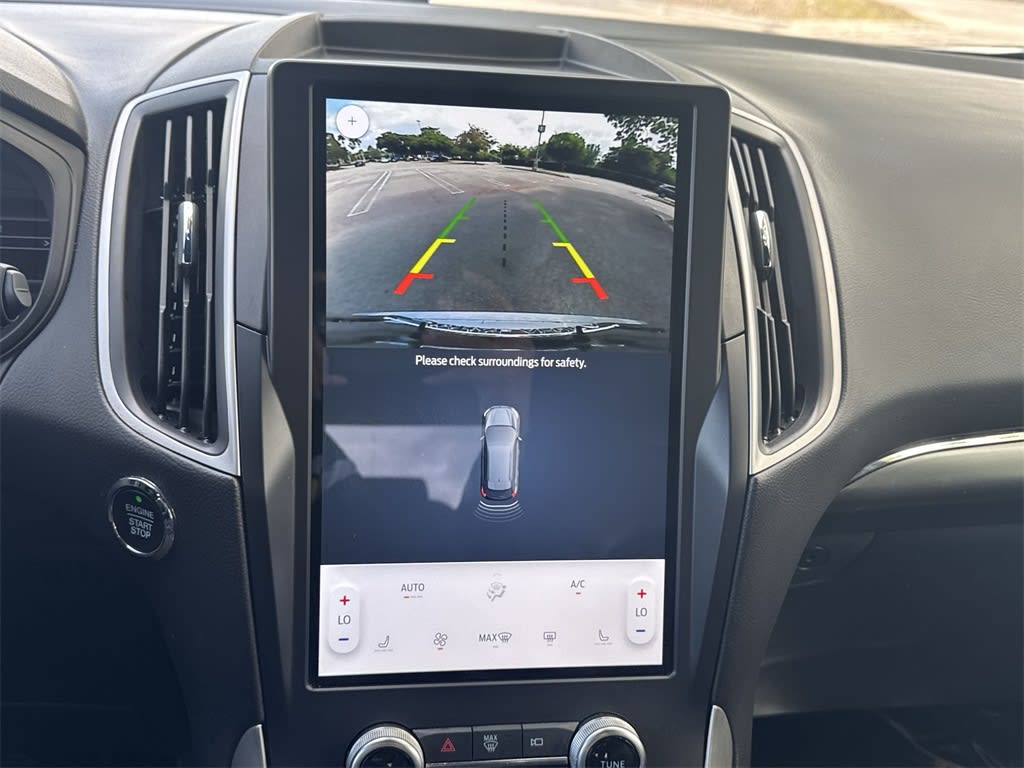 2024 Ford Edge  25
