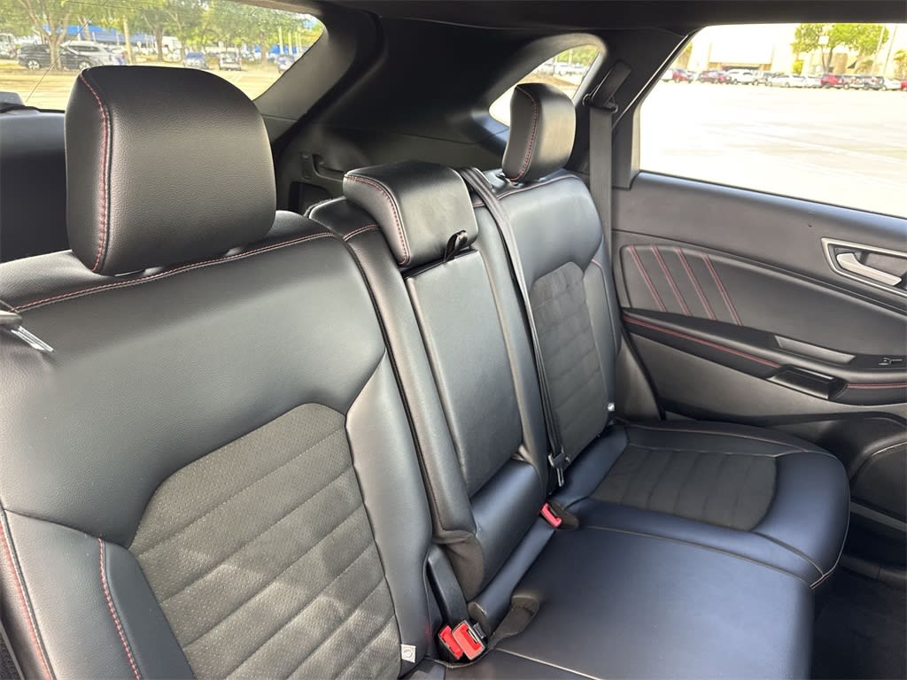 2024 Ford Edge  27