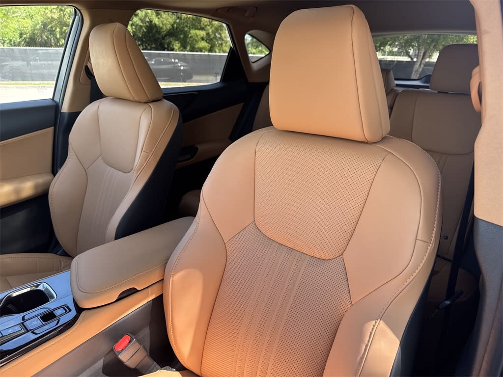 Thumbnail: 2024 Lexus ES - 11