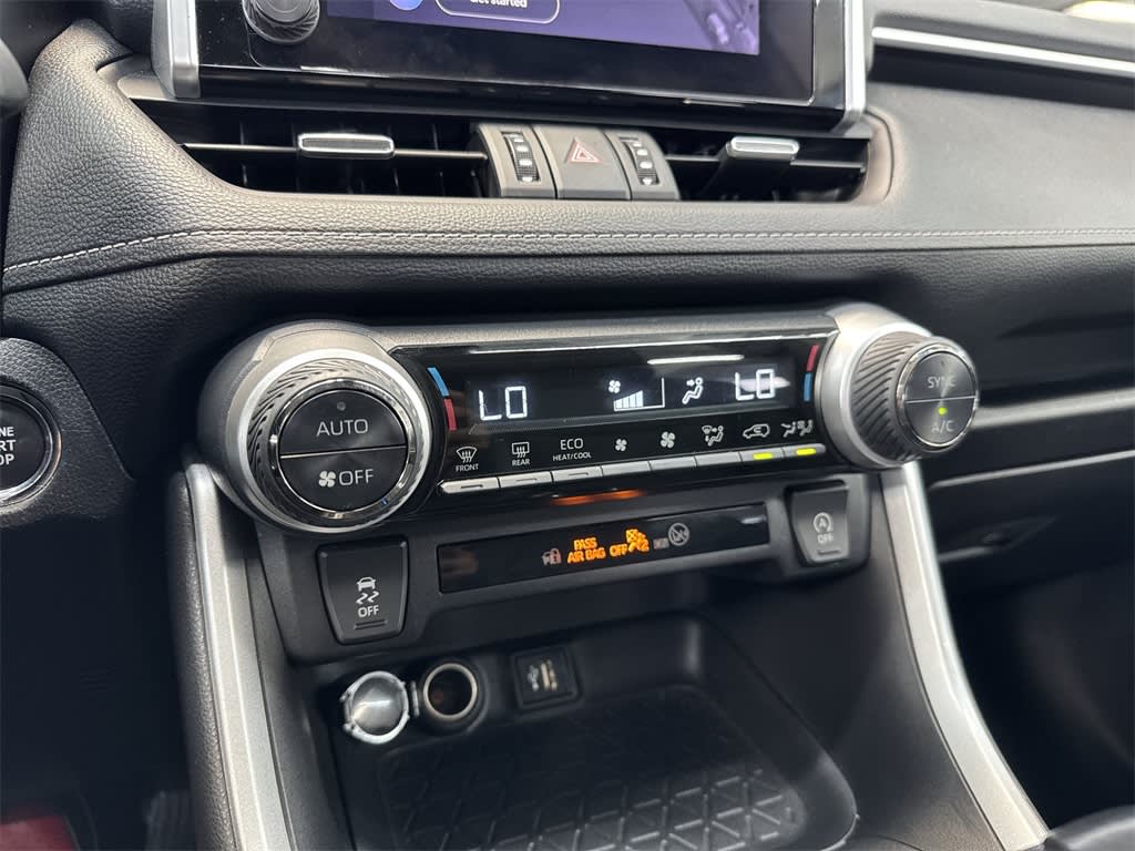 Thumbnail: 2024 Toyota RAV4 - 27