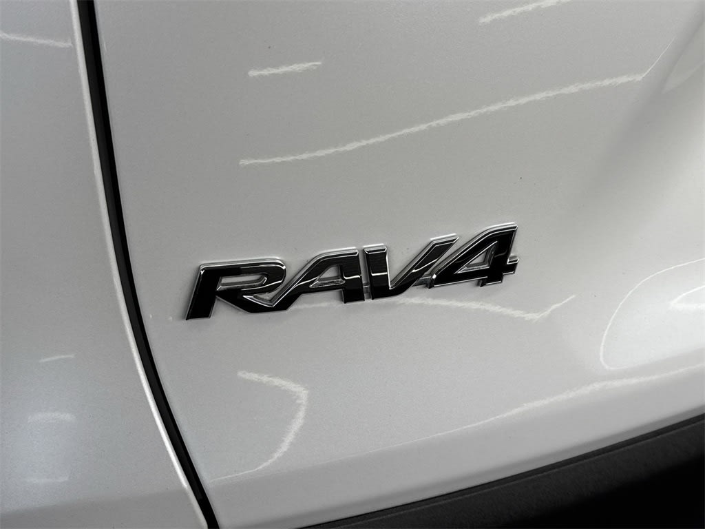 Thumbnail: 2024 Toyota RAV4 - 6
