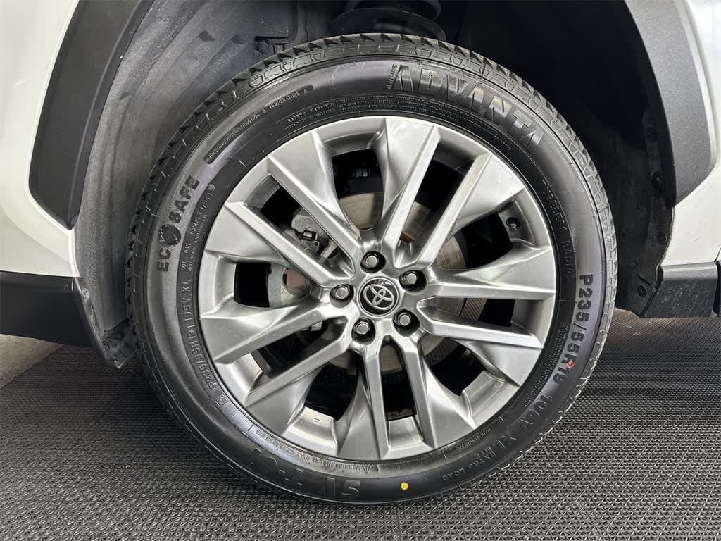 Thumbnail: 2024 Toyota RAV4 - 7