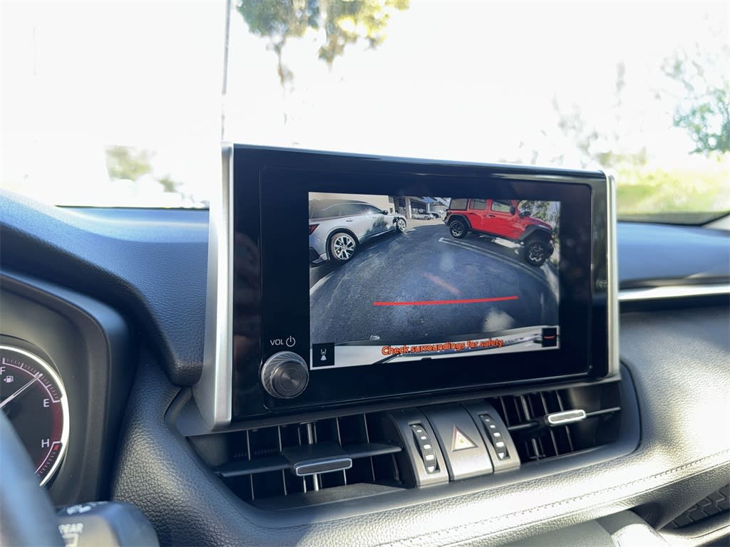 Thumbnail: 2024 Toyota RAV4 - 26