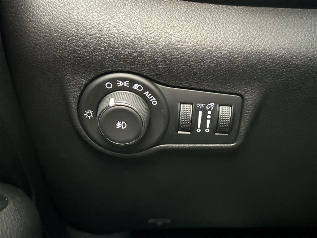 Thumbnail: 2024 Jeep Compass - 25