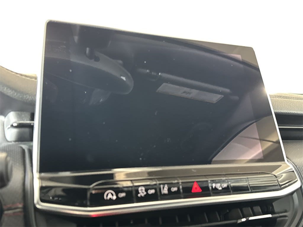 Thumbnail: 2024 Jeep Compass - 14