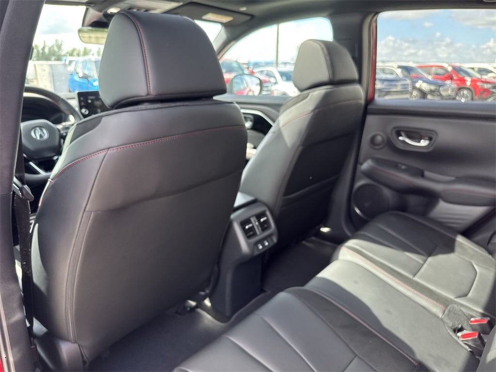 Thumbnail: 2025 Acura ADX - 28