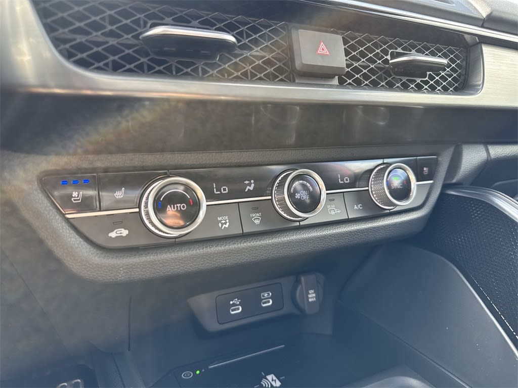 Thumbnail: 2025 Acura ADX - 27