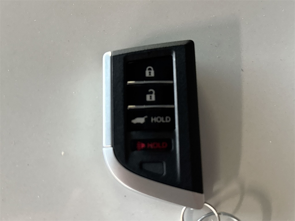 Thumbnail: 2025 Acura ADX - 18