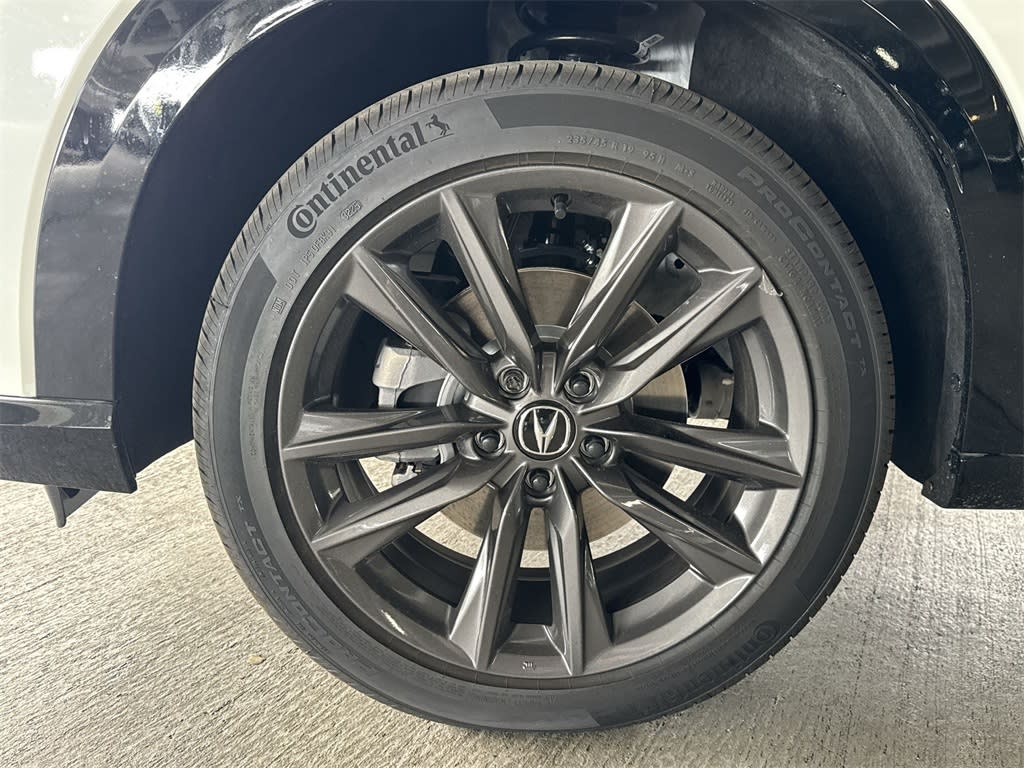 Thumbnail: 2025 Acura ADX - 8