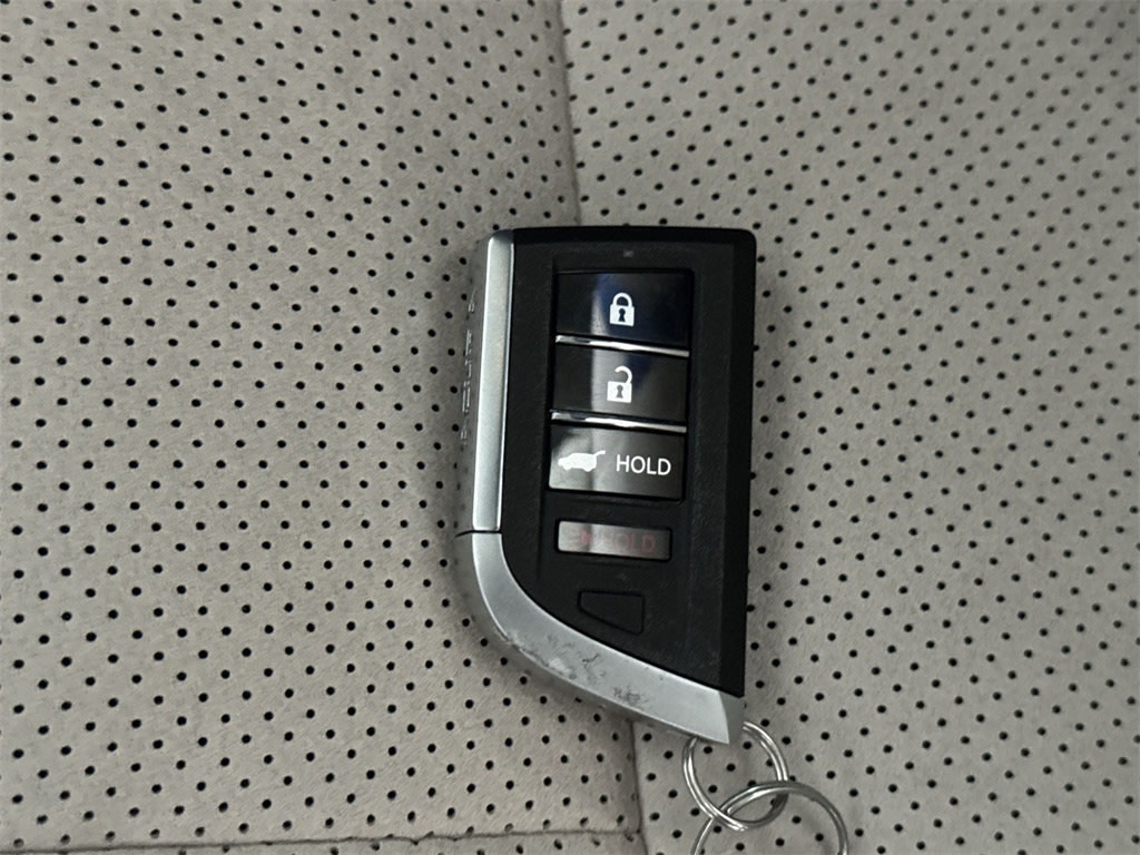 Thumbnail: 2025 Acura ADX - 19