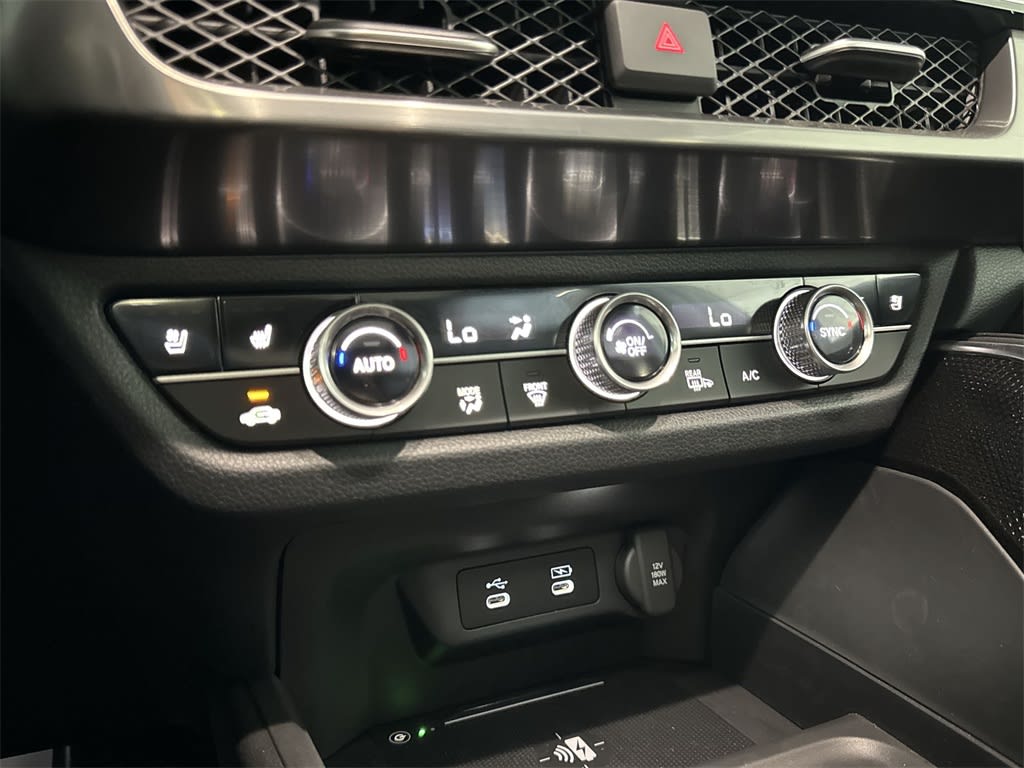 Thumbnail: 2025 Acura ADX - 27