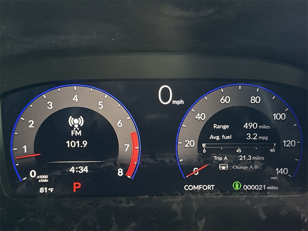 Thumbnail: 2025 Acura ADX - 17