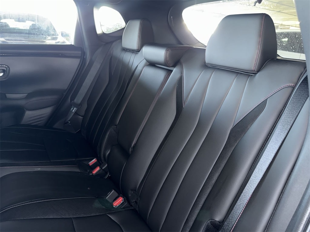 Thumbnail: 2025 Acura ADX - 13