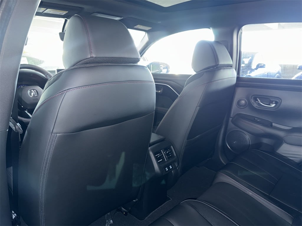 Thumbnail: 2025 Acura ADX - 28