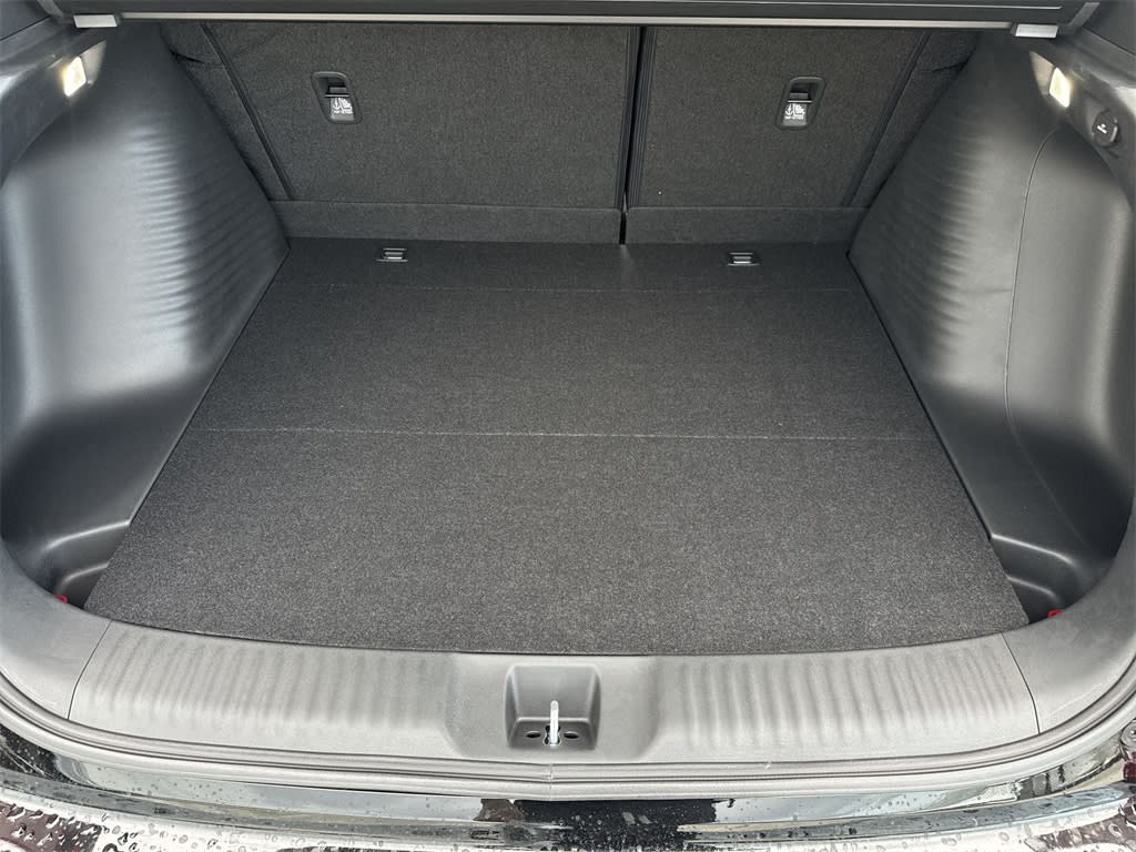 Thumbnail: 2025 Acura ADX - 18