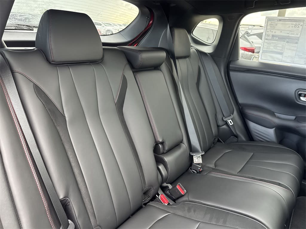 Thumbnail: 2025 Acura ADX - 29